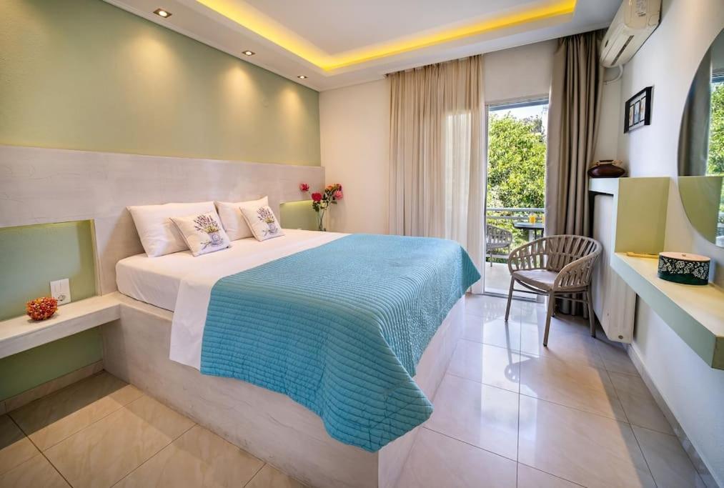 Central Thassos Apartment 3 Ngoại thất bức ảnh